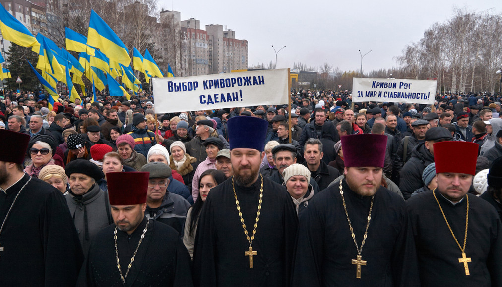 En 2015, les prêtres de l'Eglise orthodoxes russes militaient pour leur candidat pro-russe à la présidentielle. En 2015, les prêtres de l'Eglise orthodoxes russes militaient pour leur candidat pro-russe à la présidentielle. / IStock